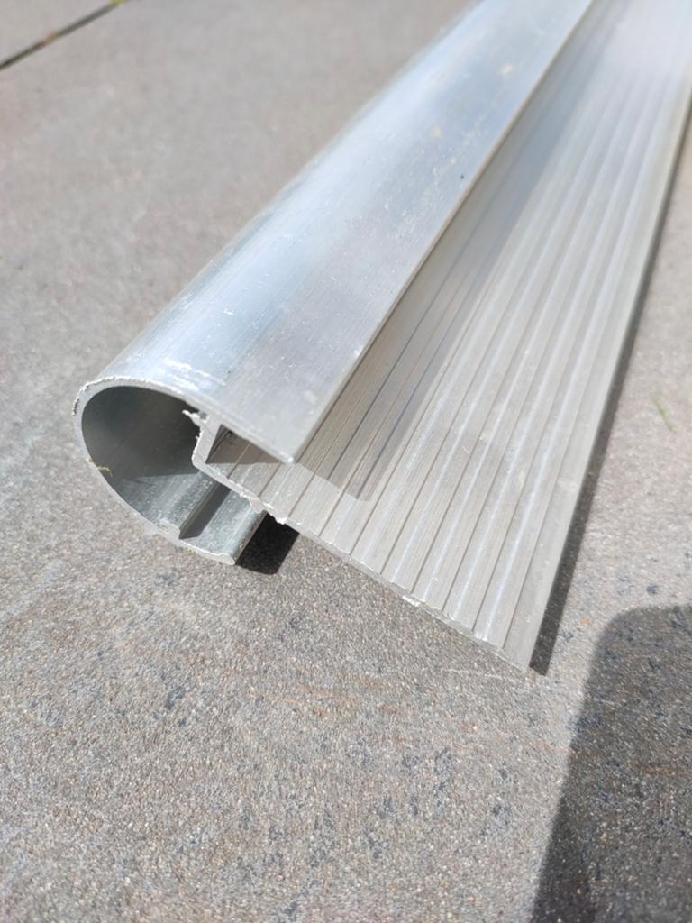 Daktrim aluminium rond Roval Kraal 38mm, Doe-het-zelf en Verbouw, Dakpannen en Dakbedekking, Zo goed als nieuw, Dakleer, Metaal