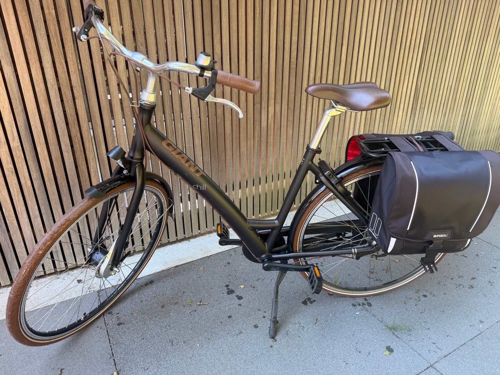 Giant Chill Damesfiets - Comfortabel en compleet, Ophalen, Gebruikt, Velgrem, Versnellingen