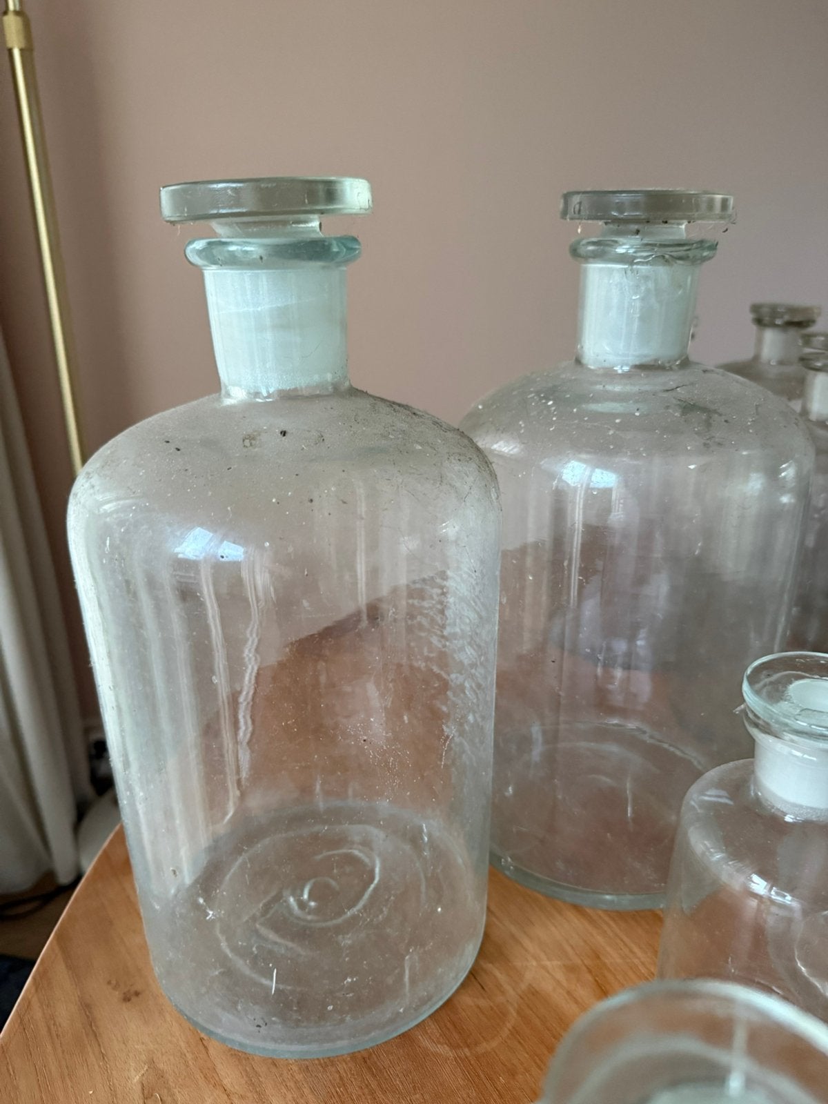 2 grote vintage laboratorium flessen met geslepen stolp, Ophalen