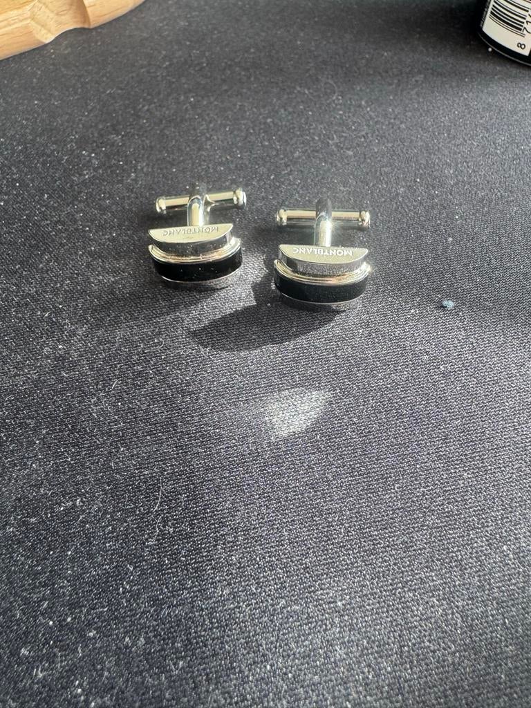 Montblanc Manchetknopen - Zilverkleurig met Zwart Detail, Sieraden, Tassen en Uiterlijk, Manchetknopen, Ophalen of Verzenden, Gebruikt