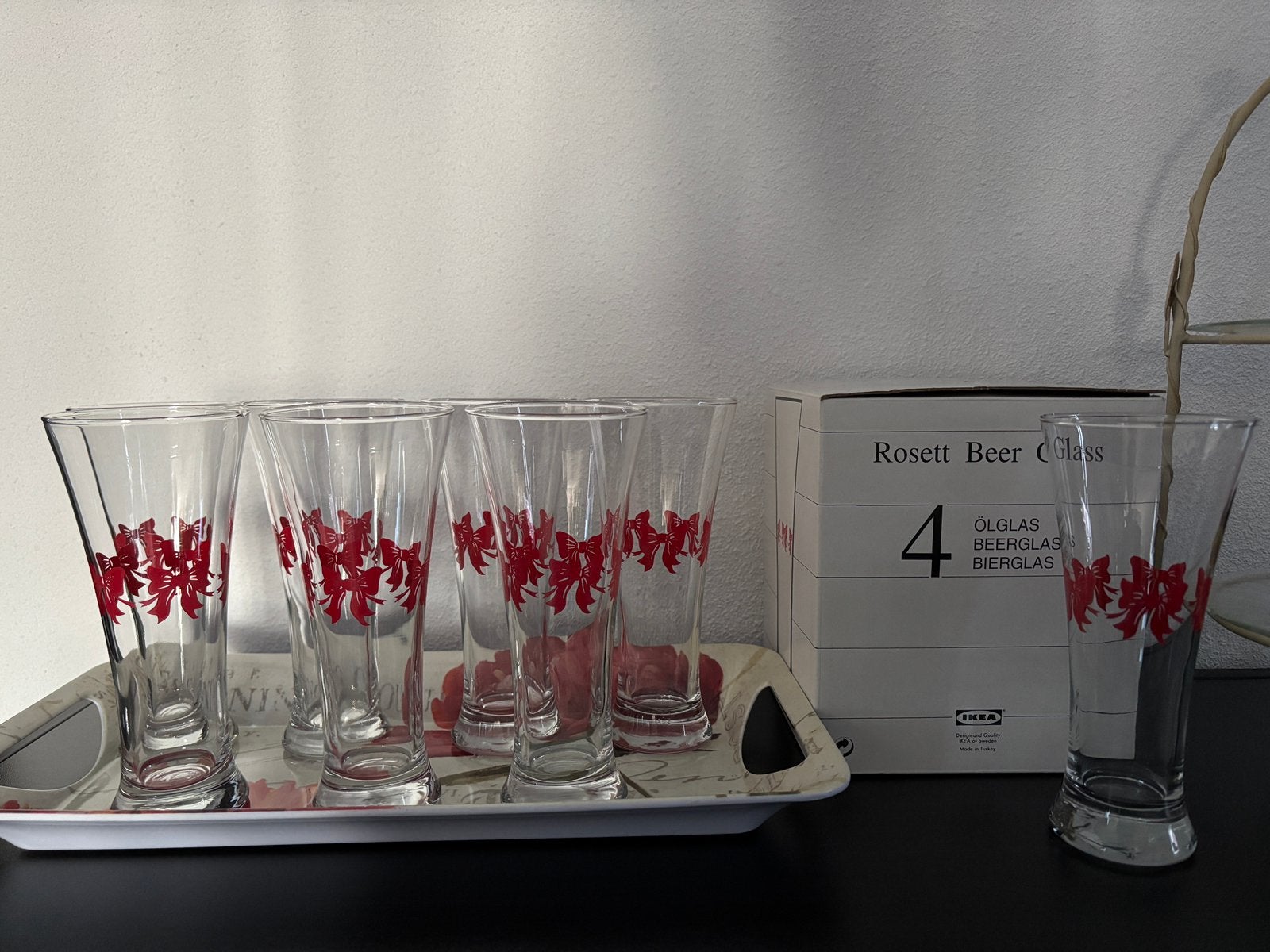 Ikea hoge feestelijke drinkglazen Rosett 2x4 st. in doos, Ophalen of Verzenden, Zo goed als nieuw, Bierglas