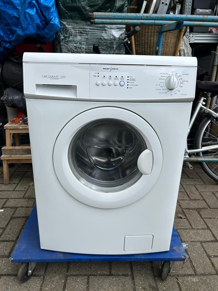 Wasmachine 5kg, Ophalen, 1200 tot 1600 toeren, 4 tot 6 kg, Zo goed als nieuw