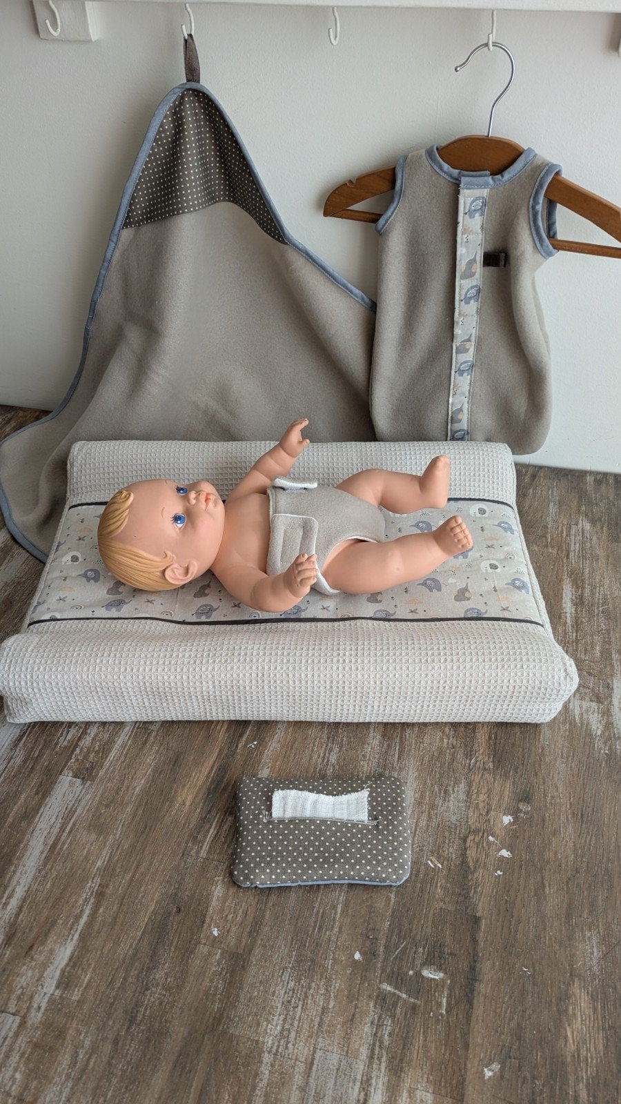 Poppenspullen kleine babypop Nieuw Handgemaakt, Ophalen of Verzenden, Nieuw, Babypop