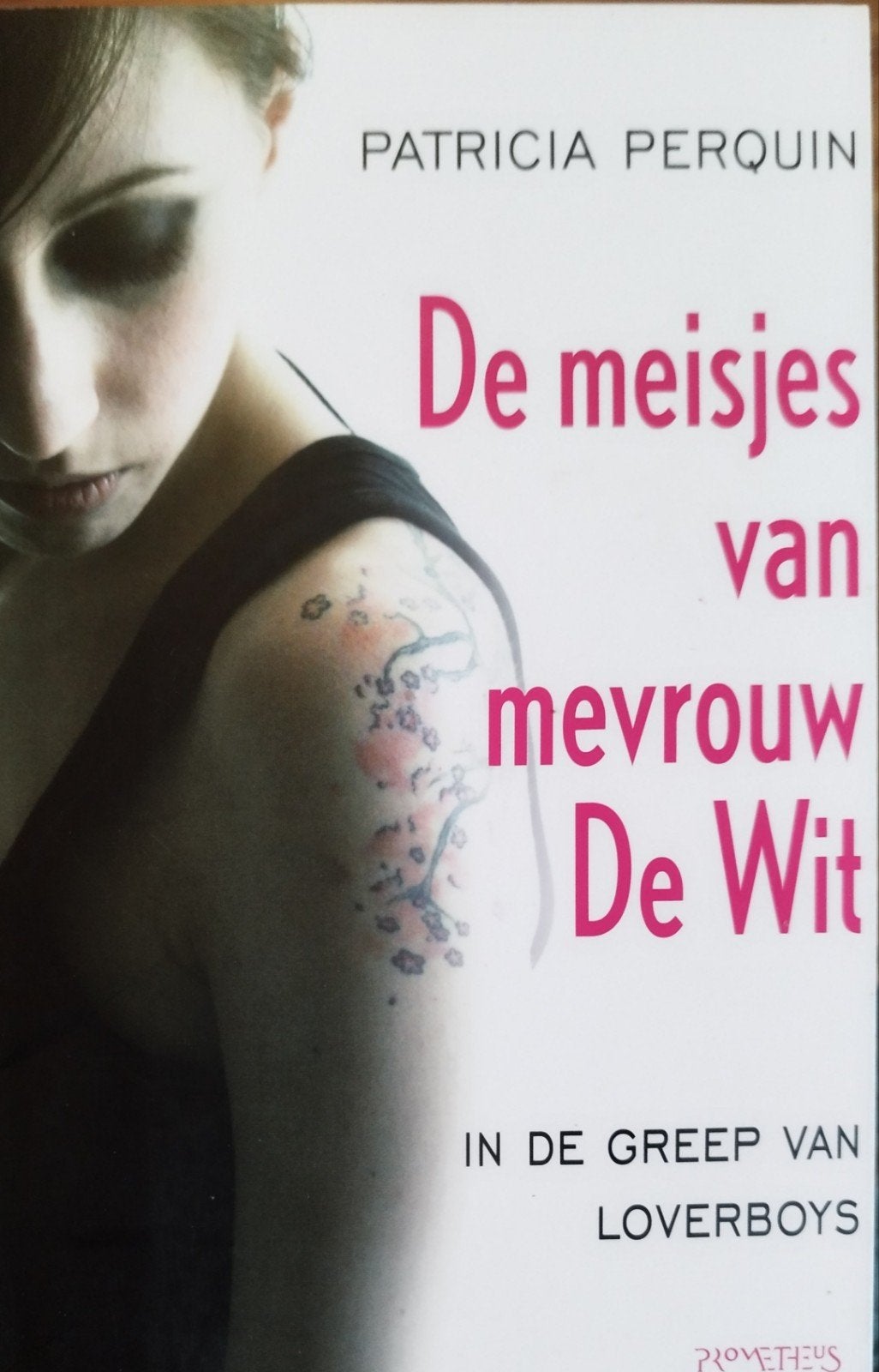 De meisjes van mevrouw De Wit - Patricia Perquin, Ophalen of Verzenden, Zo goed als nieuw, Patricia Perquin, Nederland