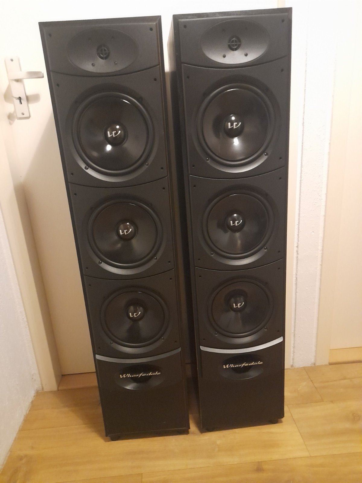 Wharfedale valdus 500, Ophalen, Wharfedale
