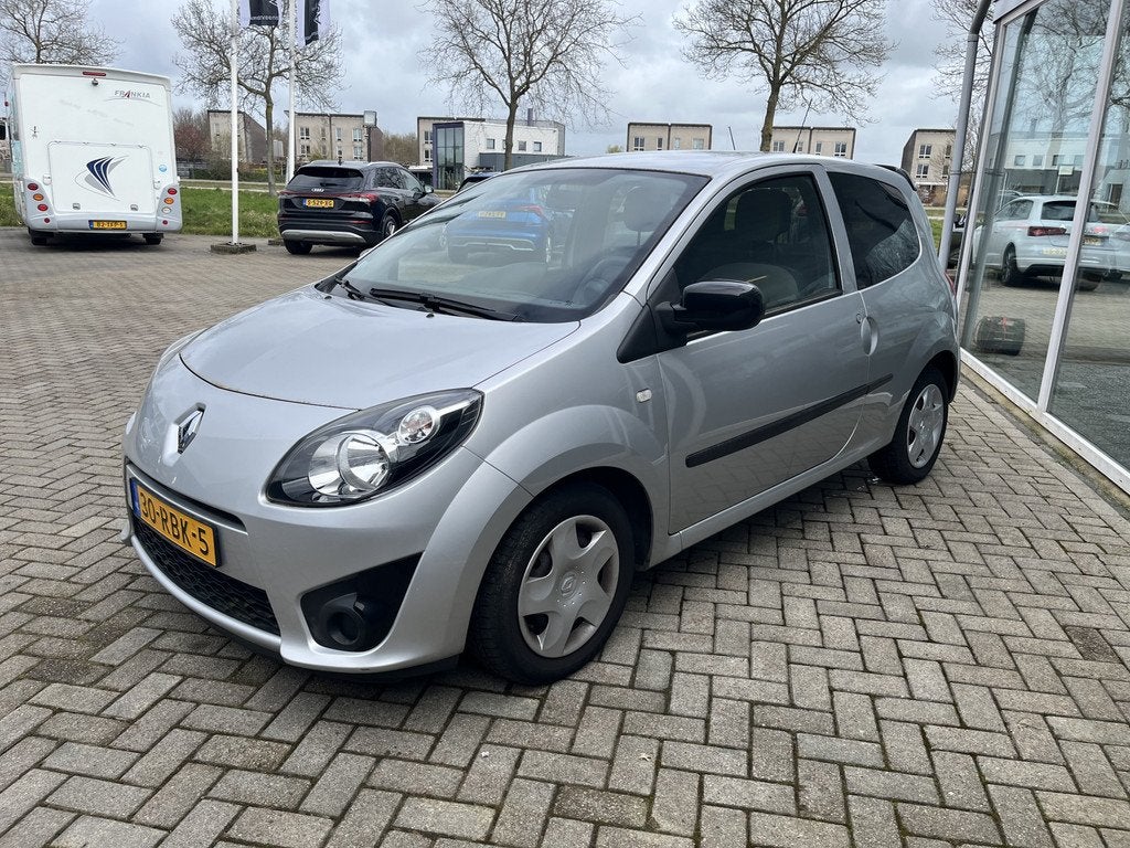 Renault Twingo 1.2-16V Collection (bj 2011), Auto's, Renault, Twingo, Gebruikt, 4 cilinders, 4 stoelen