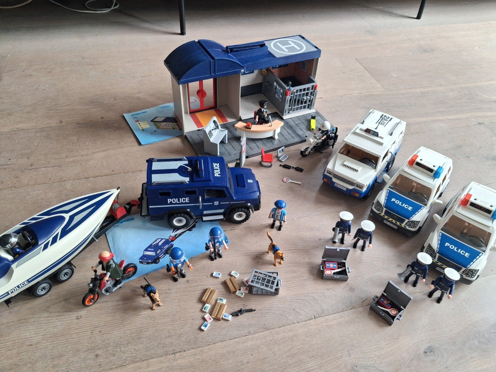 Grote Playmobil Politie Set: Bureau, Voertuigen & Figuren, Ophalen of Verzenden, Gebruikt
