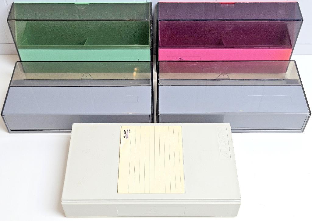 Vintage diskette opbergboxen / floppy disk cases – set van 5, Computers en Software, Vintage Computers, Ophalen of Verzenden