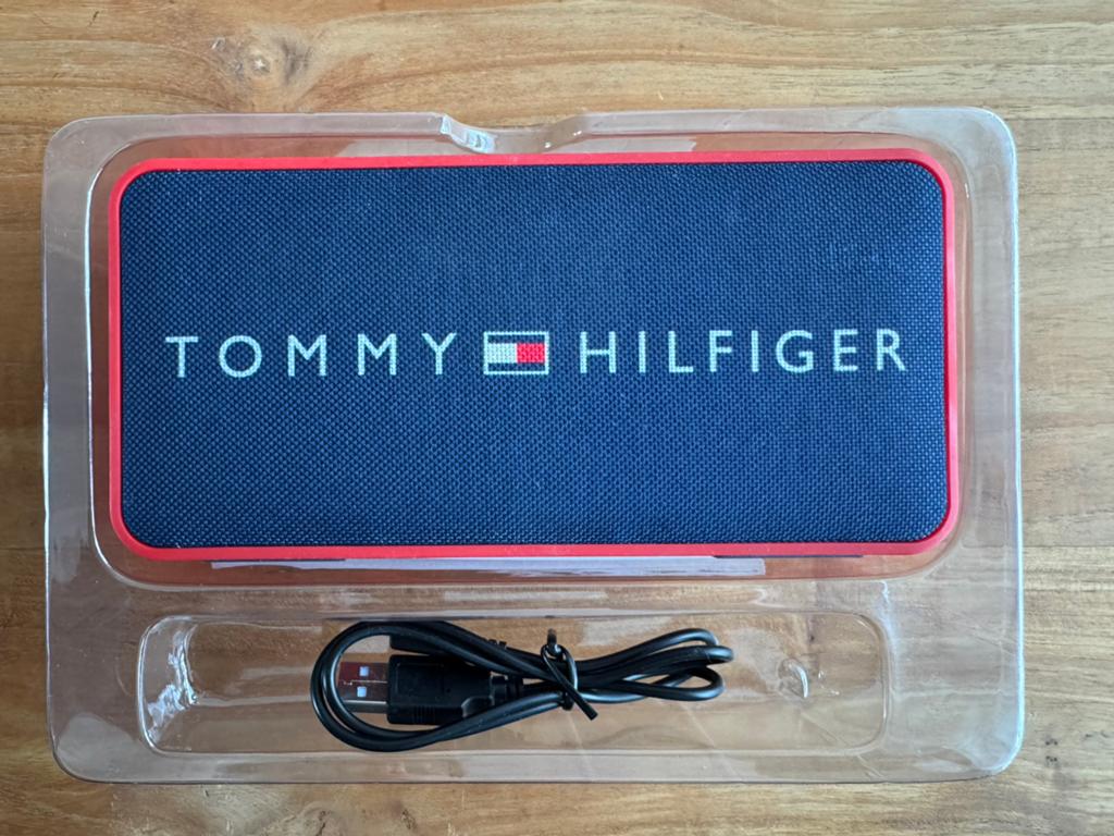 Tommy Hilfiger | Bluetooth Speaker, Overige merken, Overige typen, Ophalen of Verzenden, Zo goed als nieuw