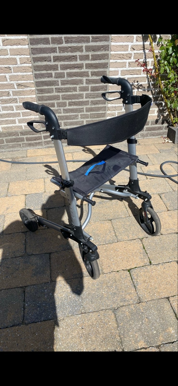 Opvouwbare en handige rollator als nieuw, Diversen, Rollators, Ophalen of Verzenden