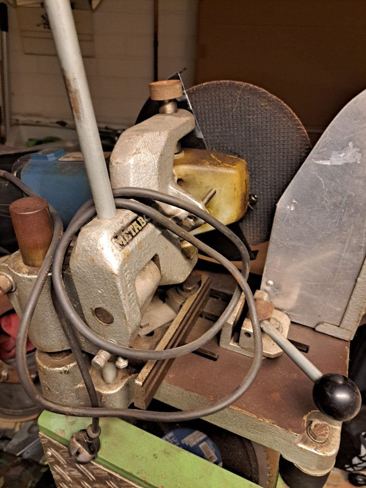 Metabo Afkortzaag, Doe-het-zelf en Verbouw, Gereedschap | Zaagmachines, Ophalen, 1200 watt of meer, Afkortzaag, 30 tot 70 mm