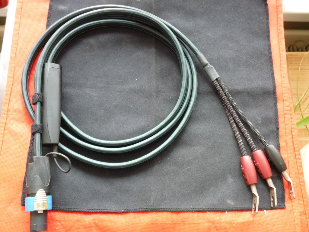rel subwooferkabel audioquest rocket 88 2m, Ophalen of Verzenden, Zo goed als nieuw, 2 tot 5 meter, Luidsprekerkabel