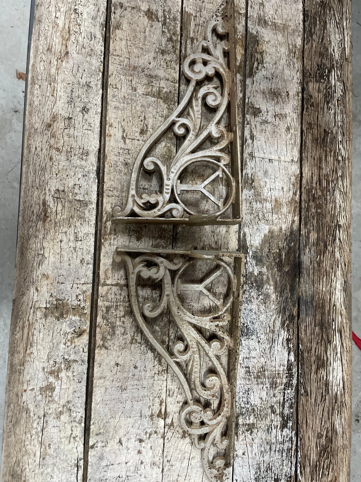 Decoratieve gietijzeren plankdragers - 30x17 cm, Antiek en Kunst, Ophalen of Verzenden