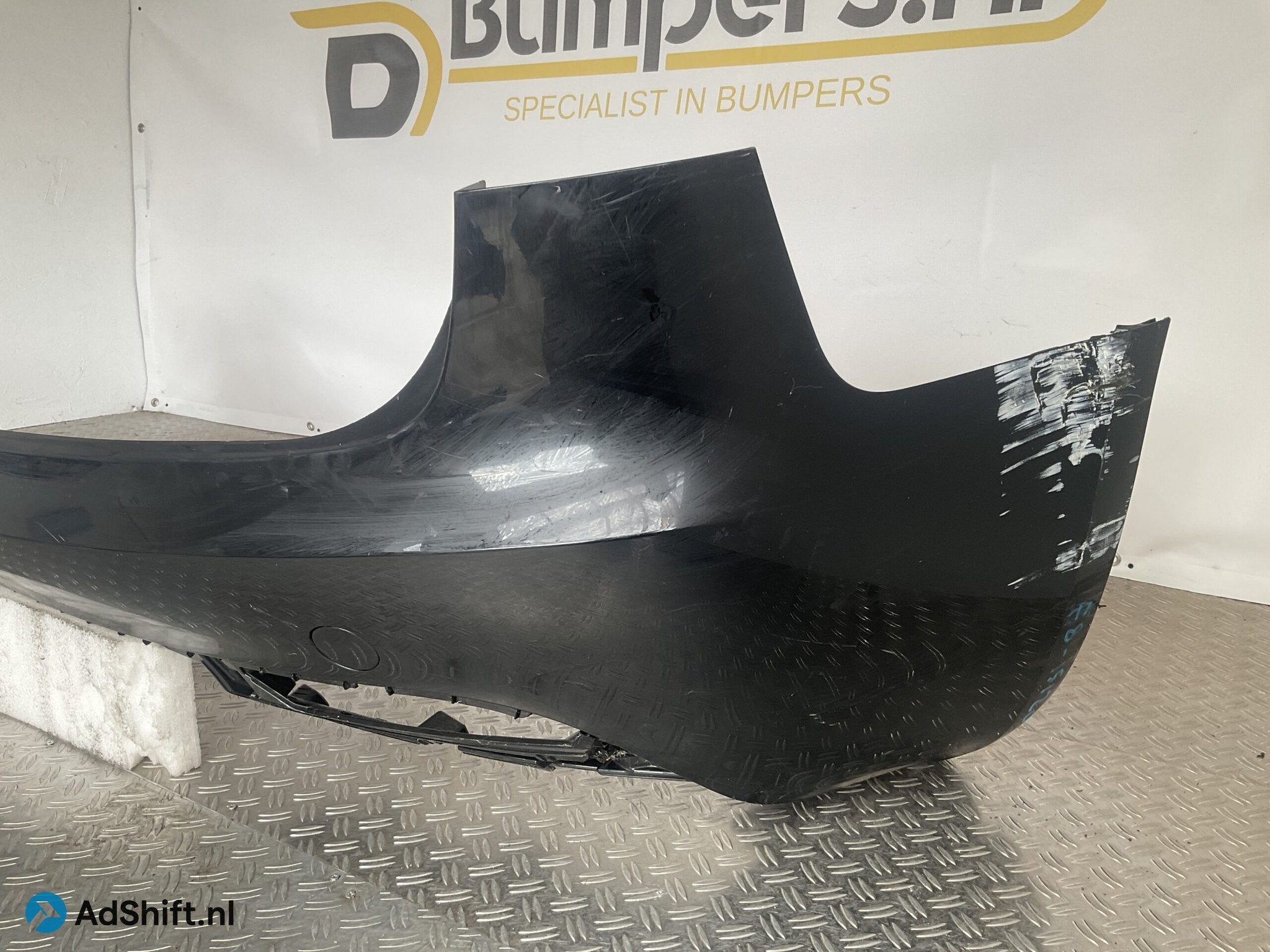 Bumper Tesla Model 3 2024- 1582570-02-a Achterbumper F8-1512, Bumper