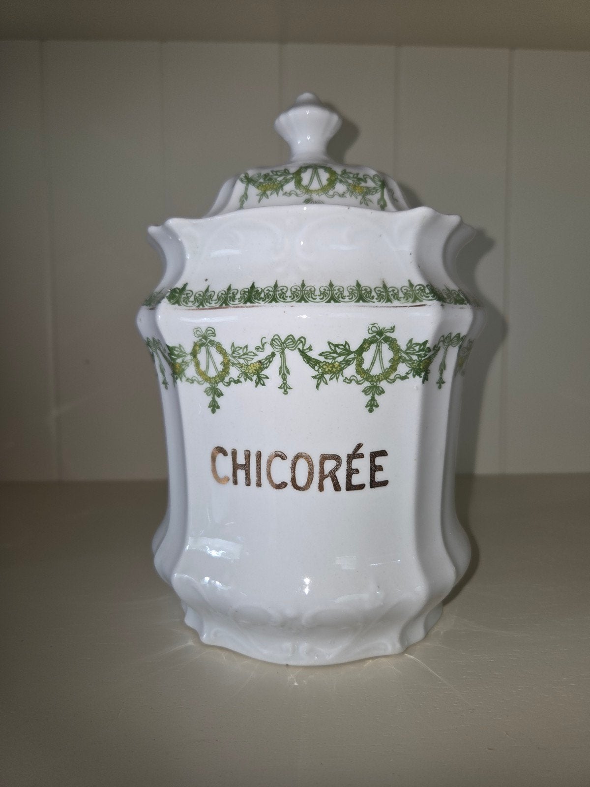 Antieke Chicorée Pot met Groen Decor, Ophalen