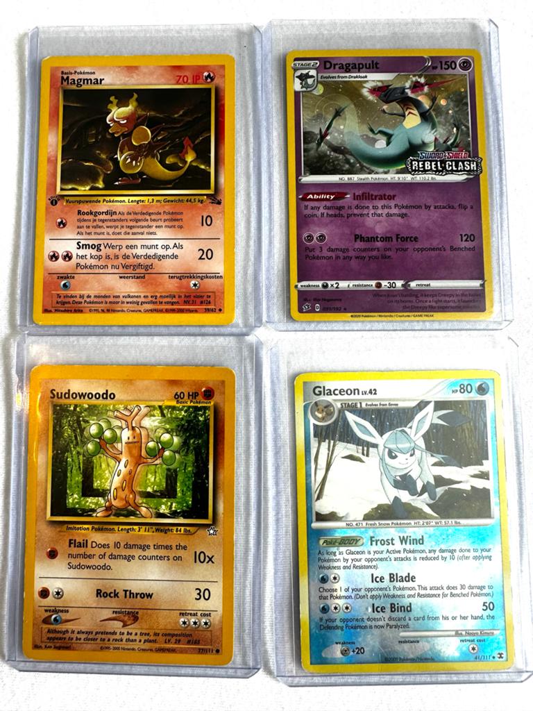 Pokemon kaarten - Magmar, Dragapult, Sudowoodo, Glaceon, Hobby en Vrije tijd, Verzamelkaartspellen | Pokémon, Zo goed als nieuw