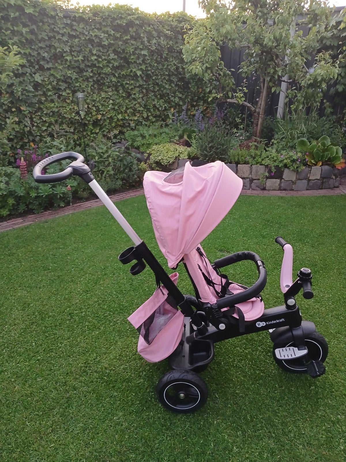 Kinderkraft driewieler met duwstang ZGAN, Ophalen of Verzenden, Zo goed als nieuw, Duwstang