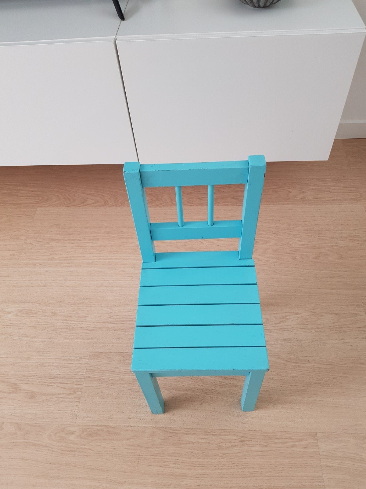 leuke stoel, Kinderen en Baby's, Kinderkamer | Tafels en Stoelen, Ophalen of Verzenden, Zo goed als nieuw, Stoel(en)