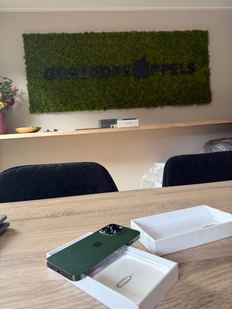 iPhone 13 Pro 256GB Groen | Zwarte Vlek, Apple, Cupertino California, Support@apple.com, IPhone 13 Pro