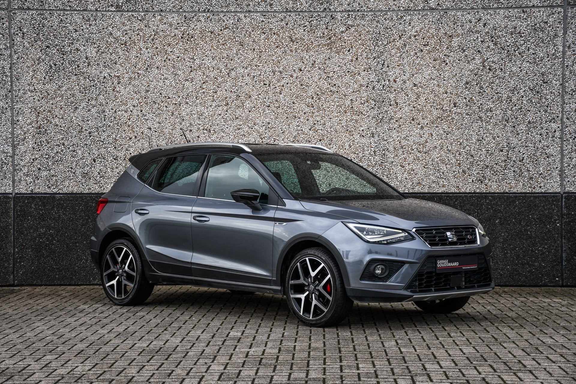 SEAT Arona 1.0 TSI FR (bj 2018, automaat), Dealer onderhouden, Gebruikt, Bedrijf, 600 kg