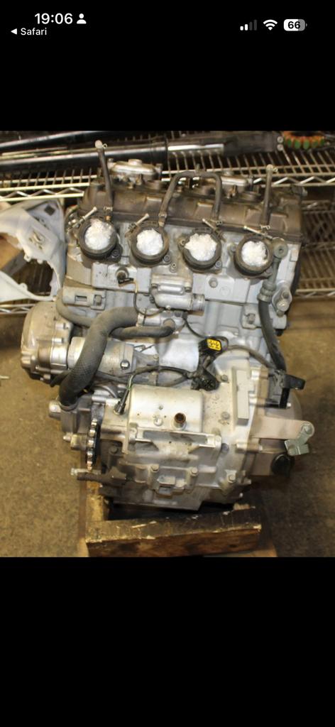 Gezocht zx6r 2000 motorblok, Motoren, Ophalen of Verzenden
