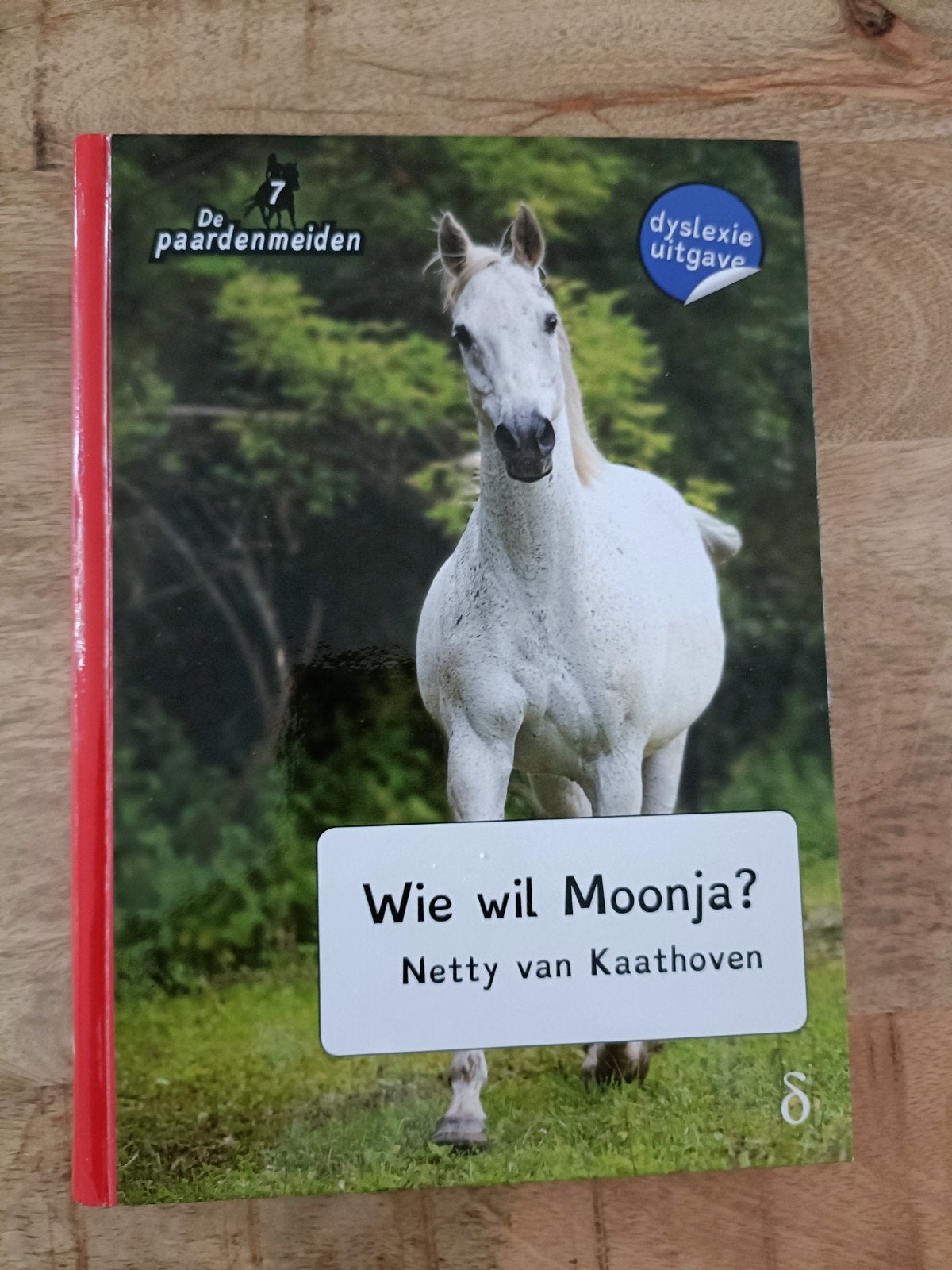 Netty van Kaathoven - Wie wil Moonja dyslexie uitgave, Ophalen of Verzenden, Zo goed als nieuw, Netty van Kaathoven