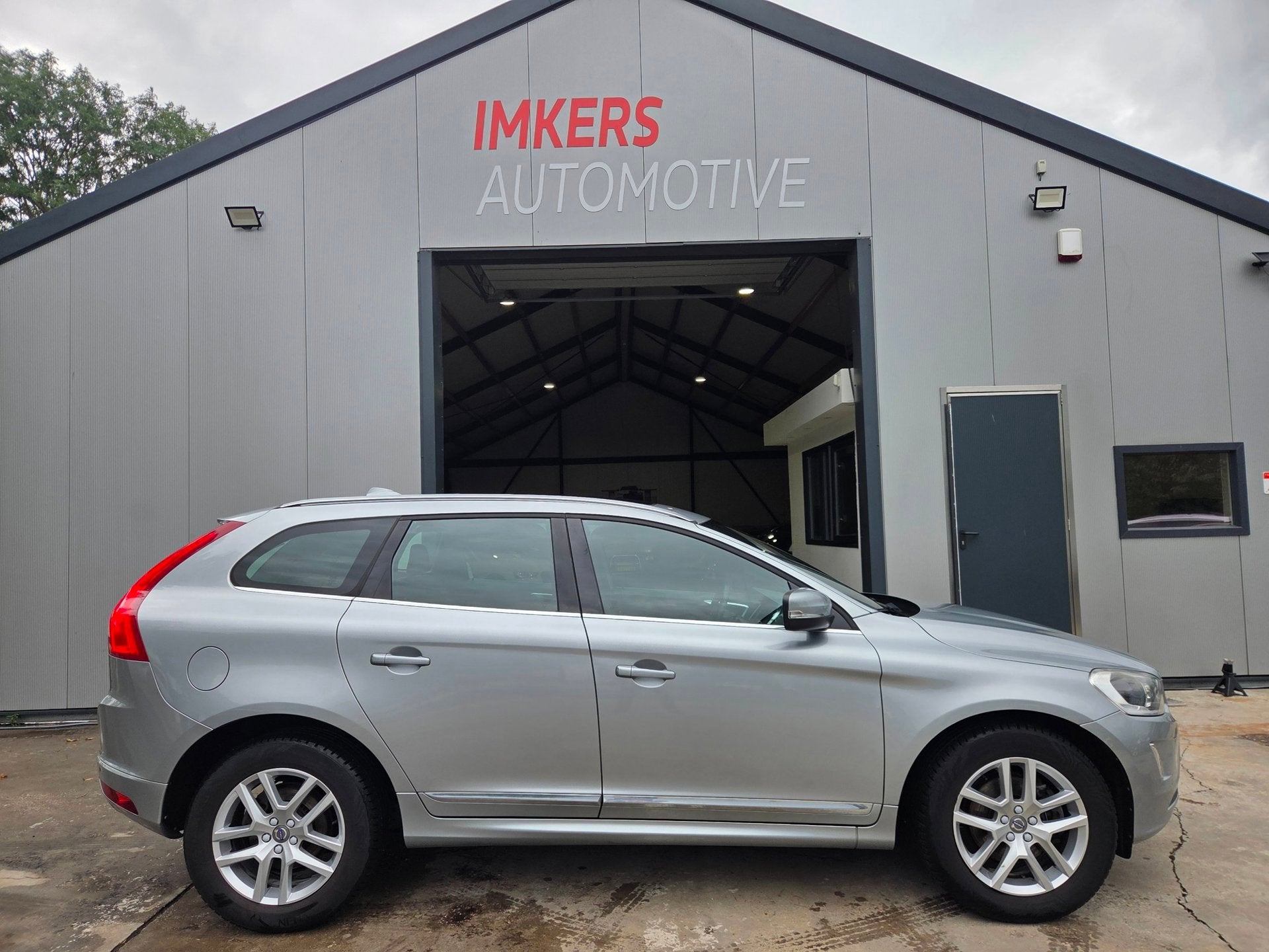 Volvo XC60 2.0 D4 FWD Polar+ | Pano | Leer | Camera, Auto's, Volvo, 1969 cc, Bedrijf, SUV of Terreinwagen, 21 km/l