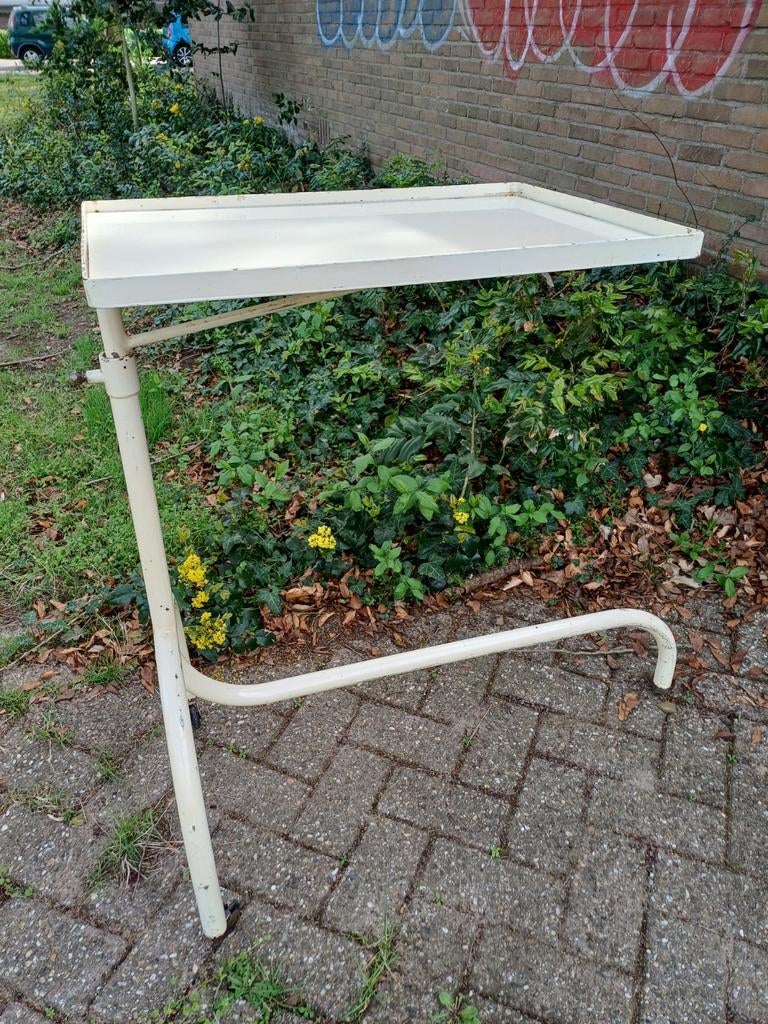 Vintage ENKA ziekenhuistafeltje., Ophalen of Verzenden