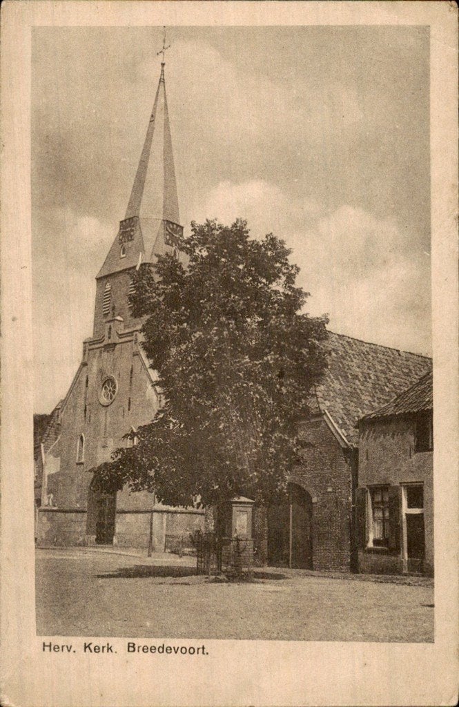 Breedevoort - Herv. Kerk - Voorgevel, Verzamelen, Ophalen of Verzenden, 1920 tot 1940, Ongelopen, Gelderland