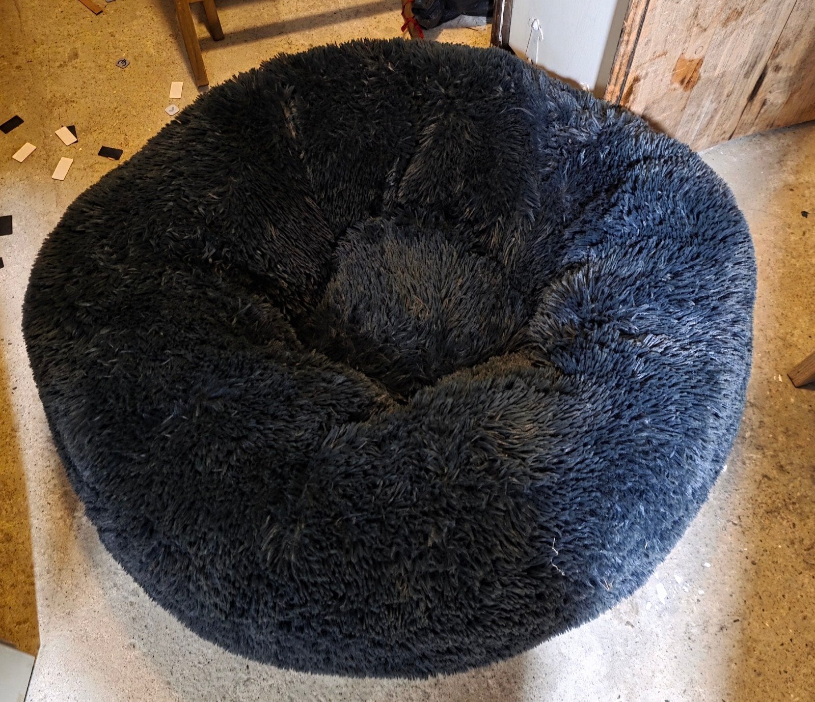 Fluffy hondenmand, Ophalen