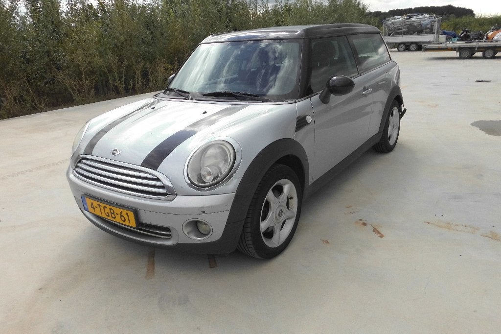MINI  CLUBMAN  BJ 2008 LICHTE ACHTERSCHADE, Auto diversen, Schadeauto's, Ophalen, 1600 cc, Stationwagon, Handgeschakeld
