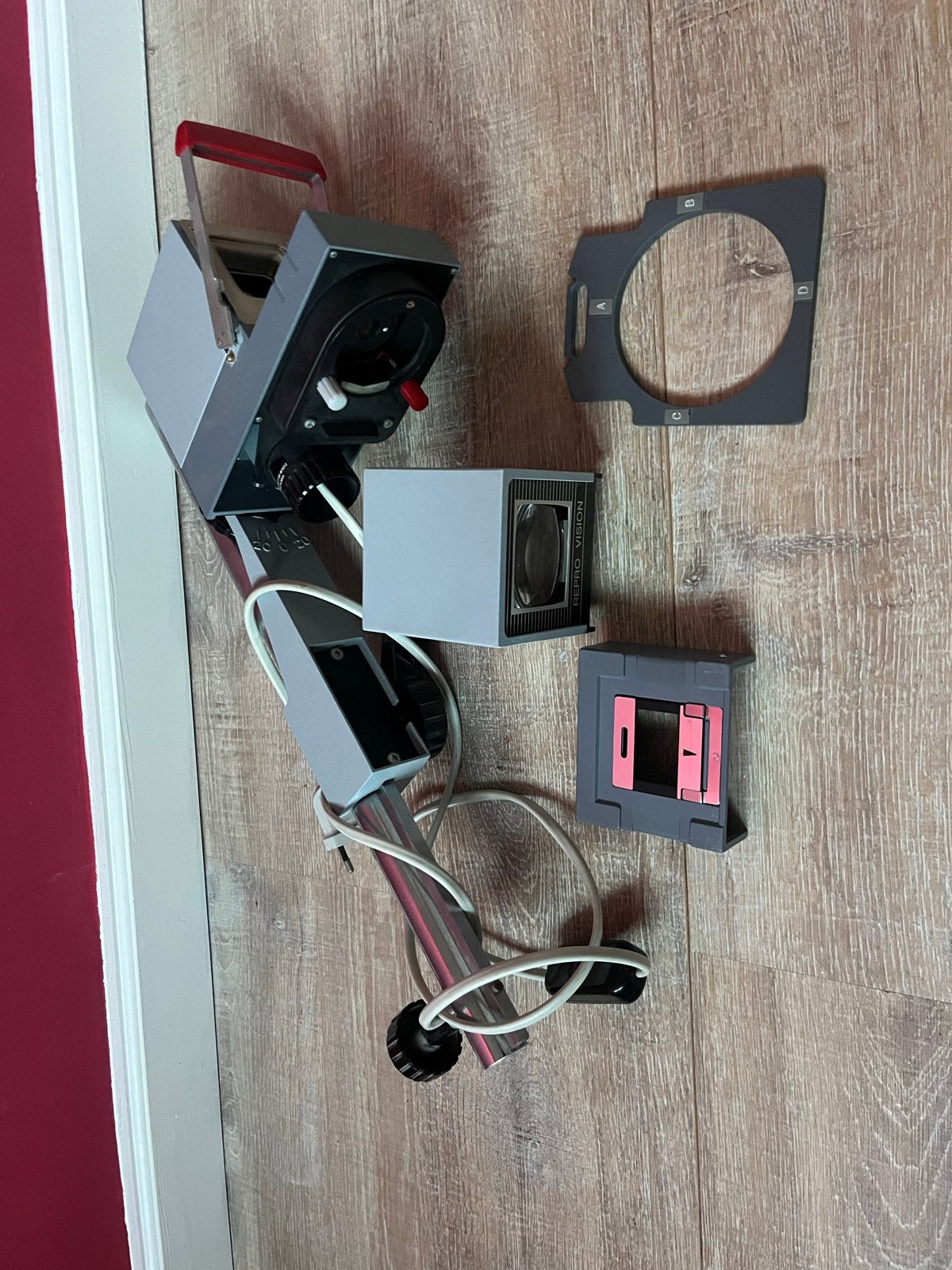 Durst M 301 Vergroter - Compleet met Kleurenfilter etc., Ophalen of Verzenden, Zo goed als nieuw, Durst, Vergroter