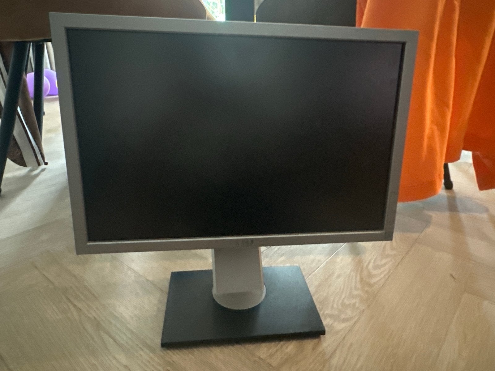 Dell P1911b monitor - 19 inch, Computers en Software, Monitoren, Ophalen, Gebruikt, In hoogte verstelbaar, Overige resoluties