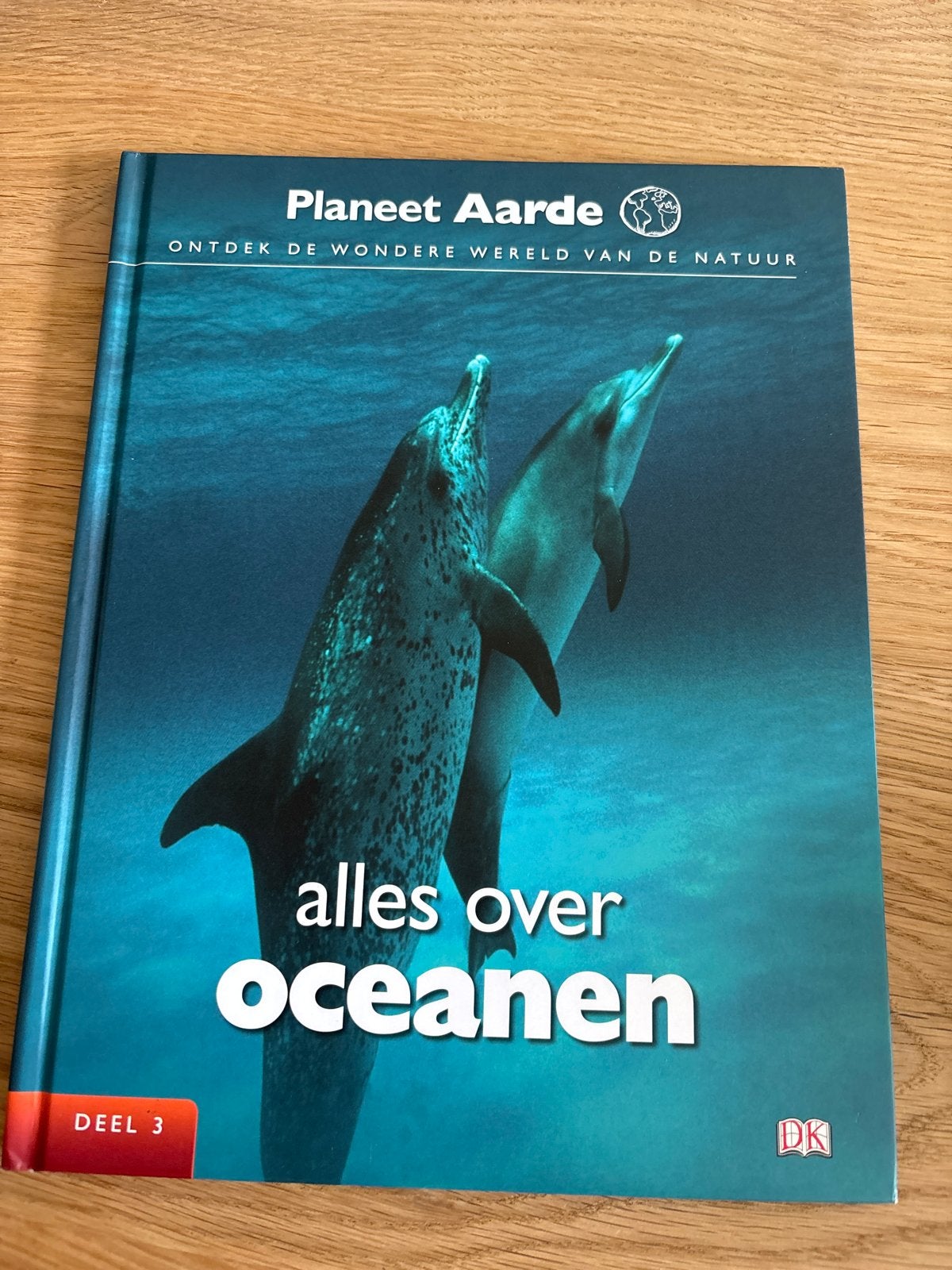 Planeet Aarde: Alles over oceanen (Deel 3), Boeken, Natuur, Zo goed als nieuw, Natuur algemeen, Ophalen of Verzenden