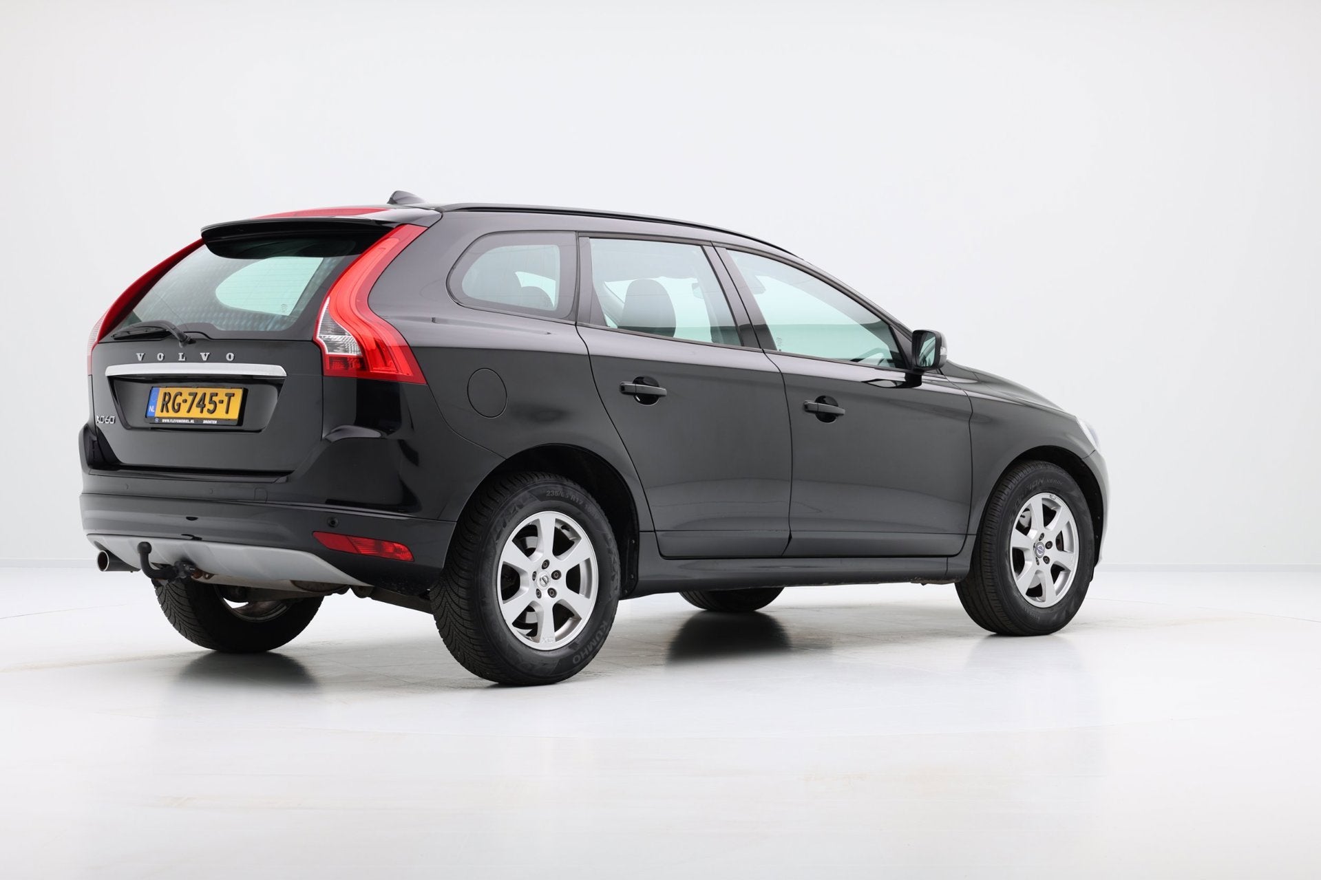 Volvo XC60 2.0 D3 FWD Polar Aut. Xenon|Half Leder|PDC|Navi|L, Auto's, 1624 kg, Euro 6, 4 cilinders, Leder en Stof
