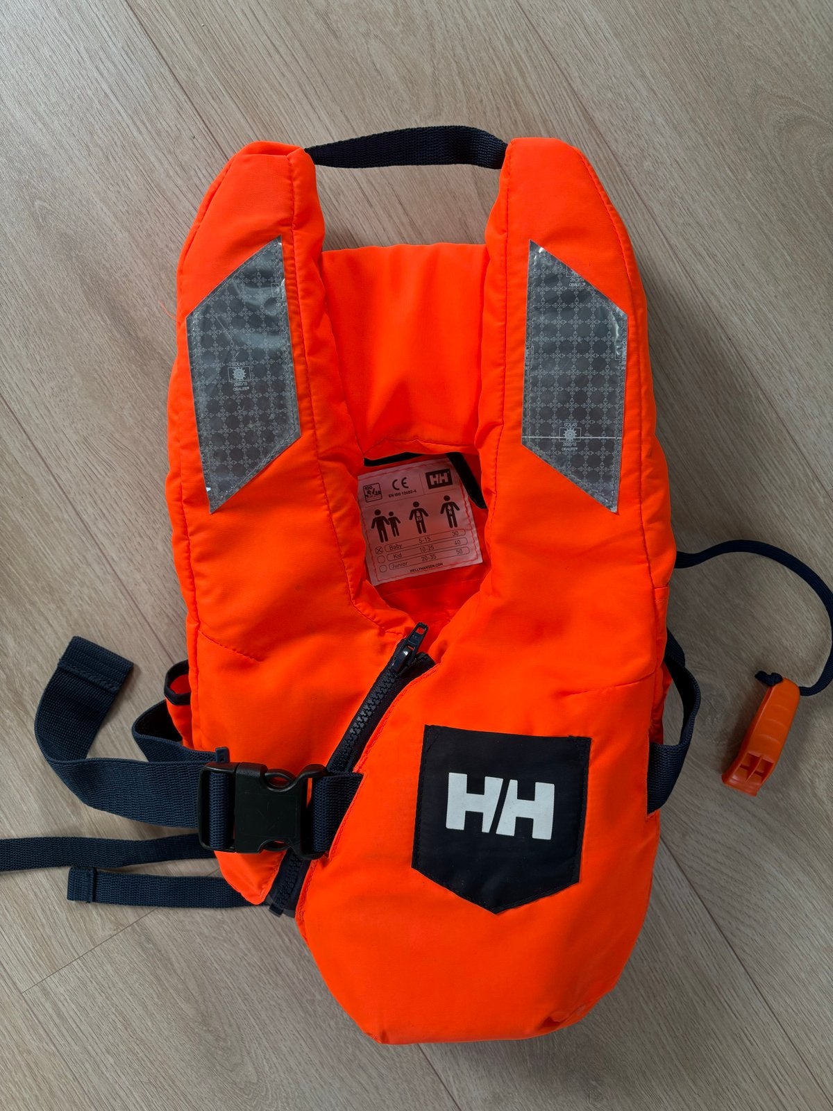 Helly Hansen Reddingsvest Baby Safe+ (5-15kg) Z.g.a.n., Ophalen of Verzenden, Zo goed als nieuw, Kind, Reddingsvest of Zwemvest