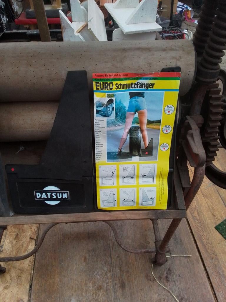 Datsun Spatlappen Jaren '70 - Set van 4 Stuks, Ophalen of Verzenden