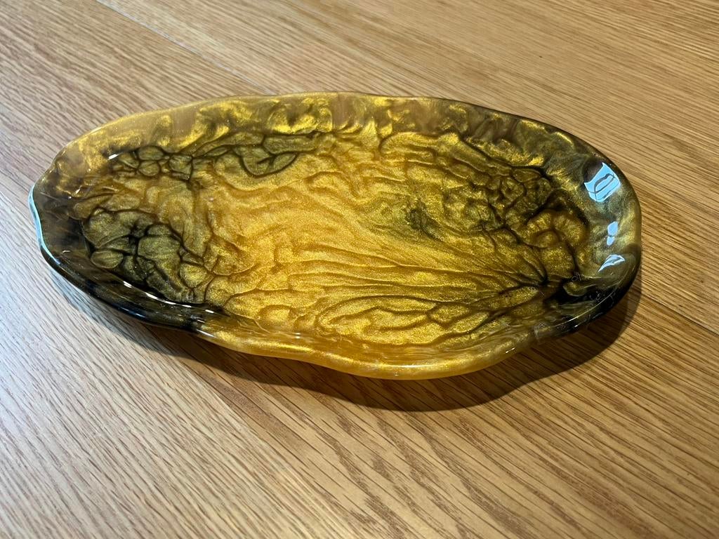 Luxe honey beez epoxy schaal / tray !, Ophalen of Verzenden, Nieuw, Overige vormen, Overige materialen