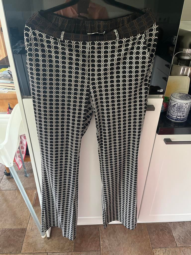 Travelstof broek maat L, lengte 115 cm merk aime, Zwart, Maat 42/44 (L), Ophalen of Verzenden, Zo goed als nieuw