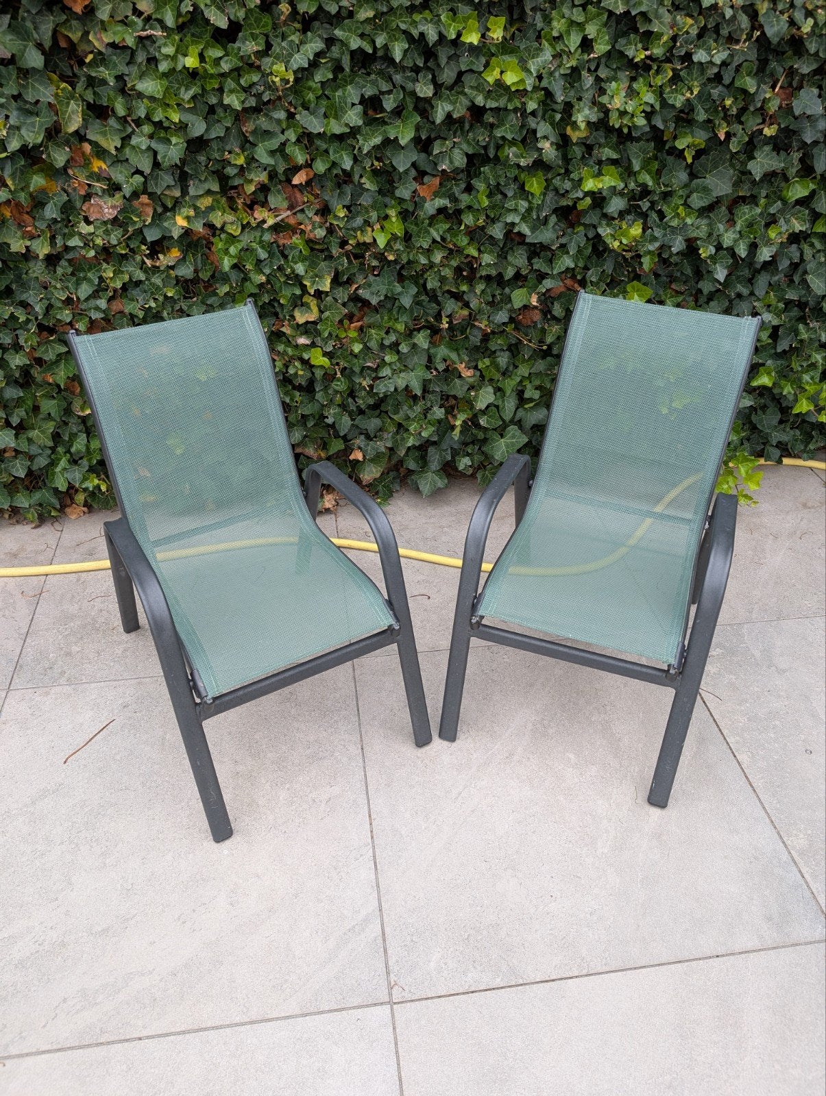 Twee kinder tuinstoeltjes, Ophalen, Gebruikt, Metaal
