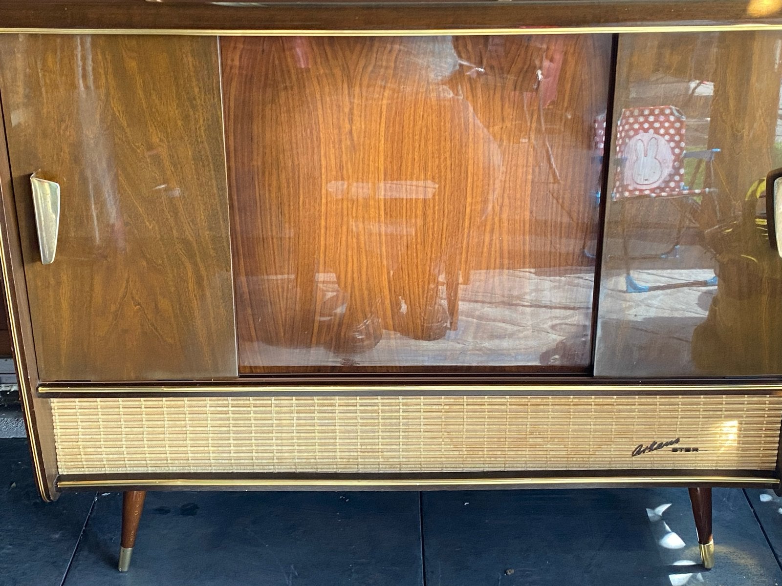 Blaupunkt Arkansas Typ 40330 Radiomeubel uit 1963/1964, Ophalen