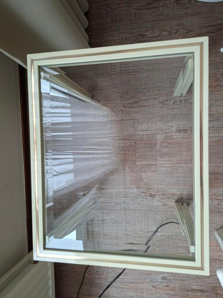Mooi Facet geslepen glazen tafeltje met goud inleg, Minder dan 55 cm, Vierkant, Ophalen, 45 tot 60 cm