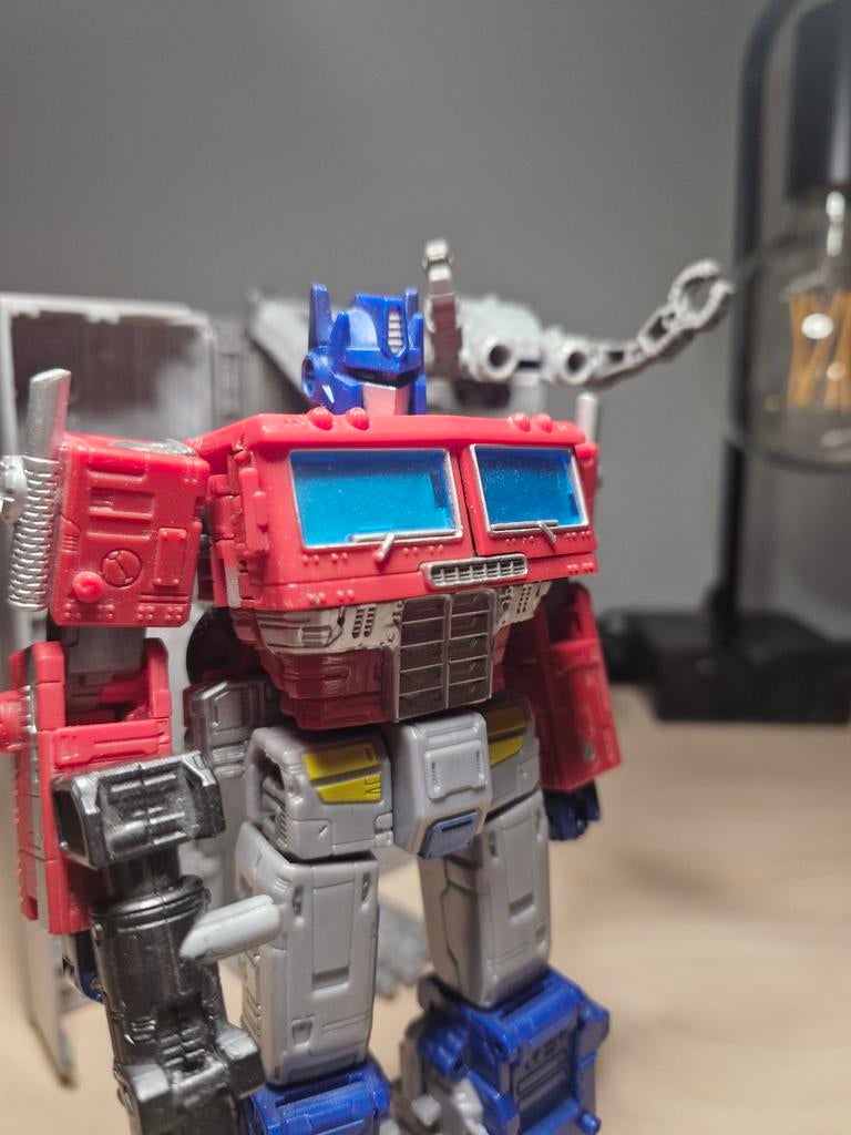 Transformers Kingdom War For Cybertron Optimus Prime, Overige generaties, Ophalen of Verzenden, Zo goed als nieuw, Autobots
