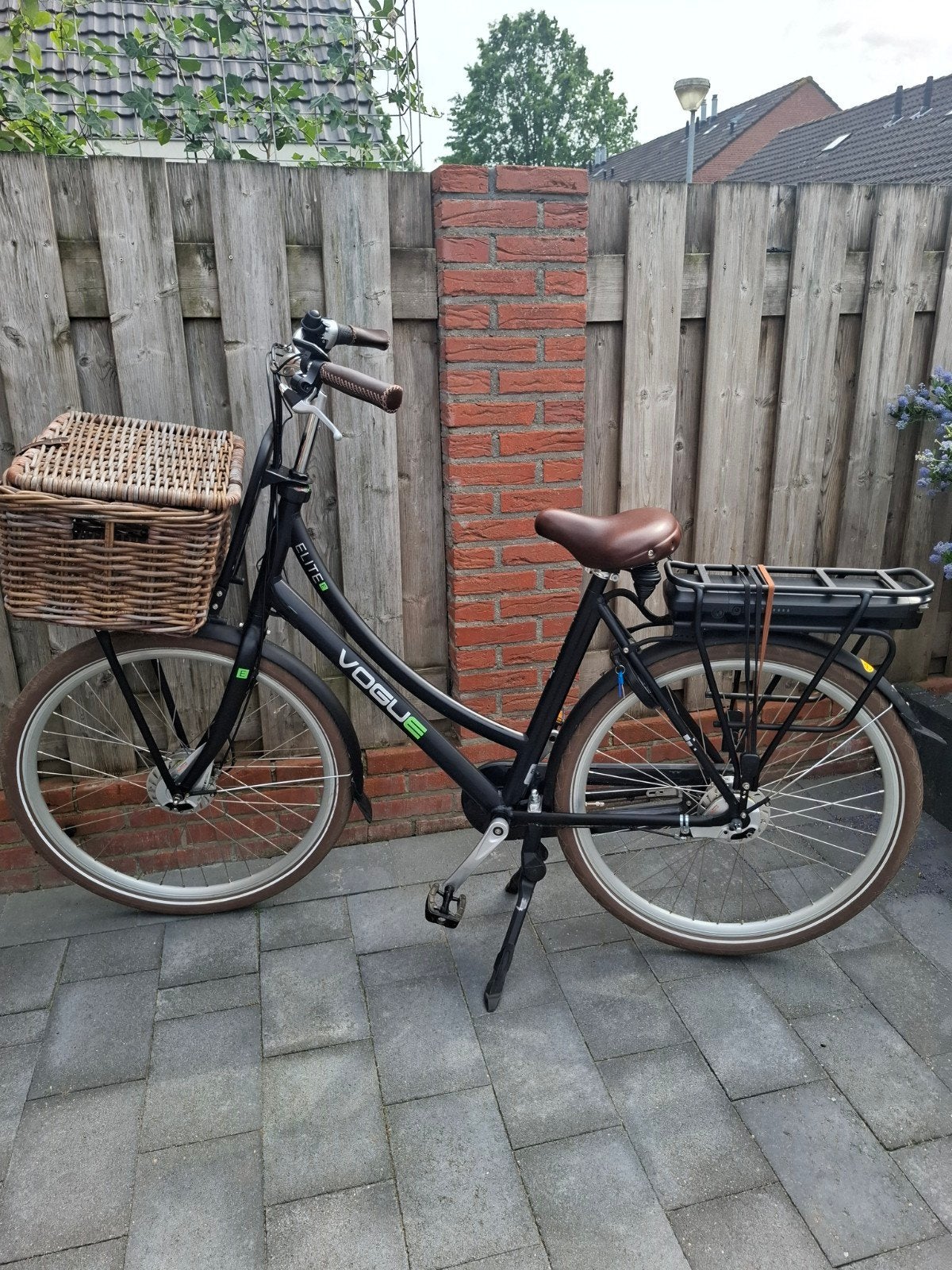 Mooie nette elektrische fiets, Fietsen en Brommers, Elektrische fietsen, 55 tot 59 cm, Ophalen, Zo goed als nieuw, Overige merken