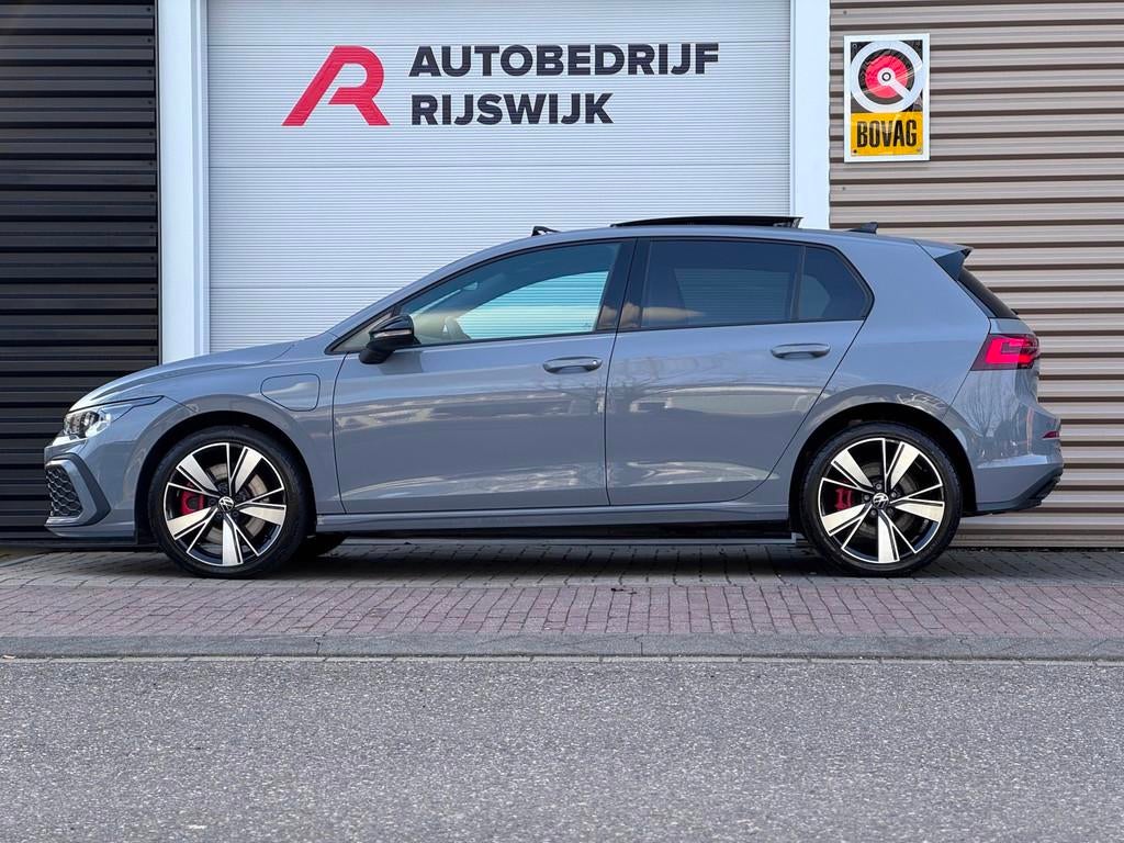 Volkswagen Golf 1.4 eHybrid GTE Pano/Leer/Camera/Matrix, Automaat, 12 maanden, Gebruikt, Euro 6