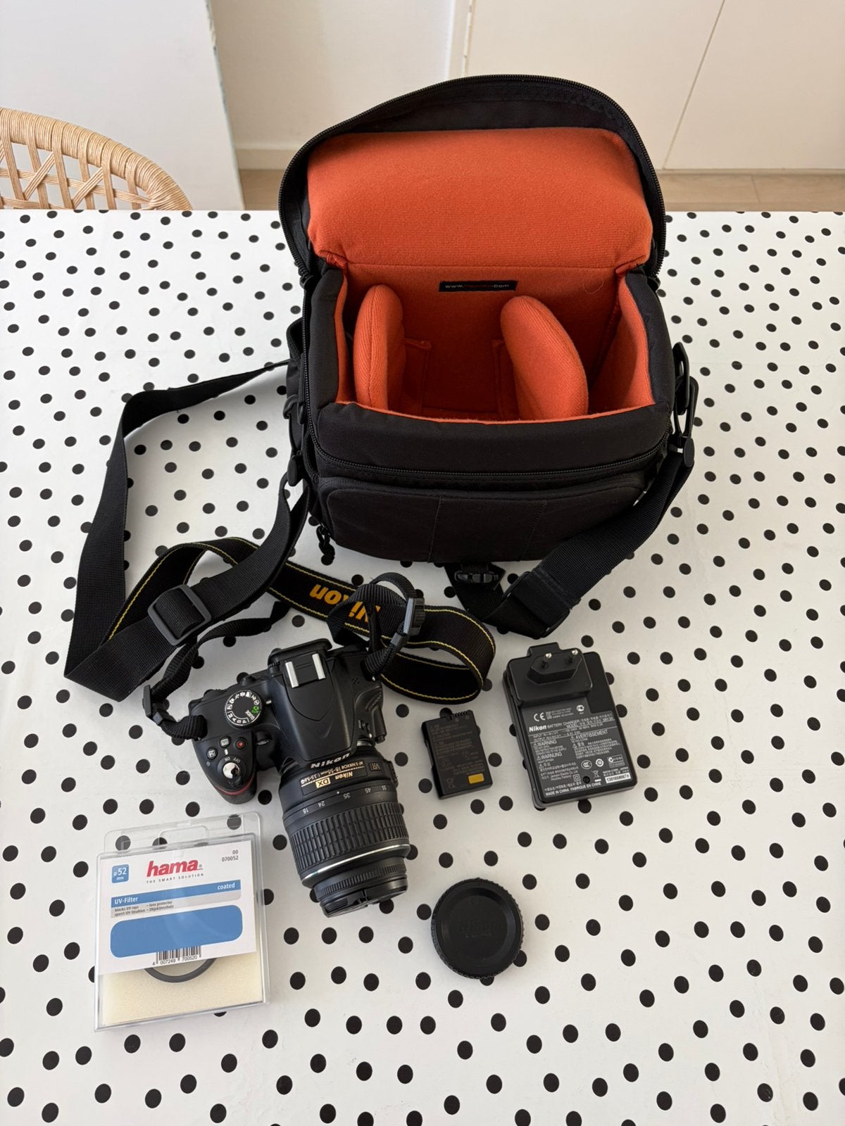 Nikon D3200 18-55 mm VR spiegelreflex camera met accessoires, Ophalen of Verzenden, Zo goed als nieuw