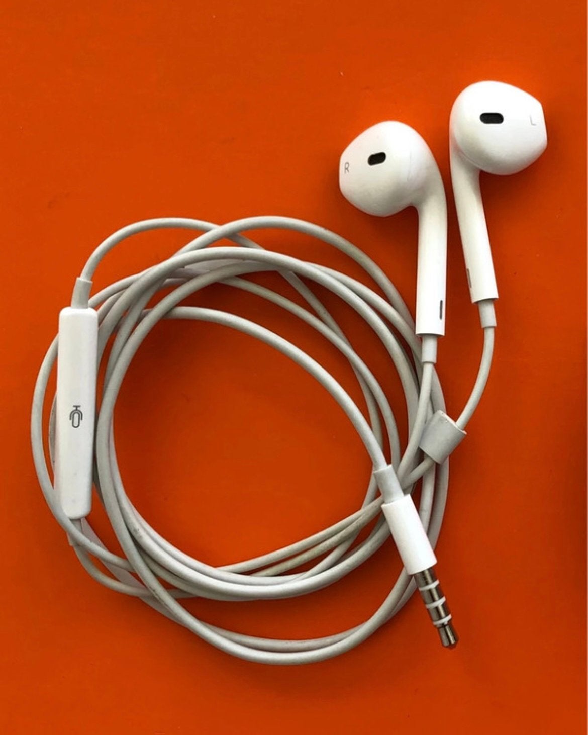 Apple headphones earpods 3,5 mm jack, Ophalen of Verzenden, Zo goed als nieuw