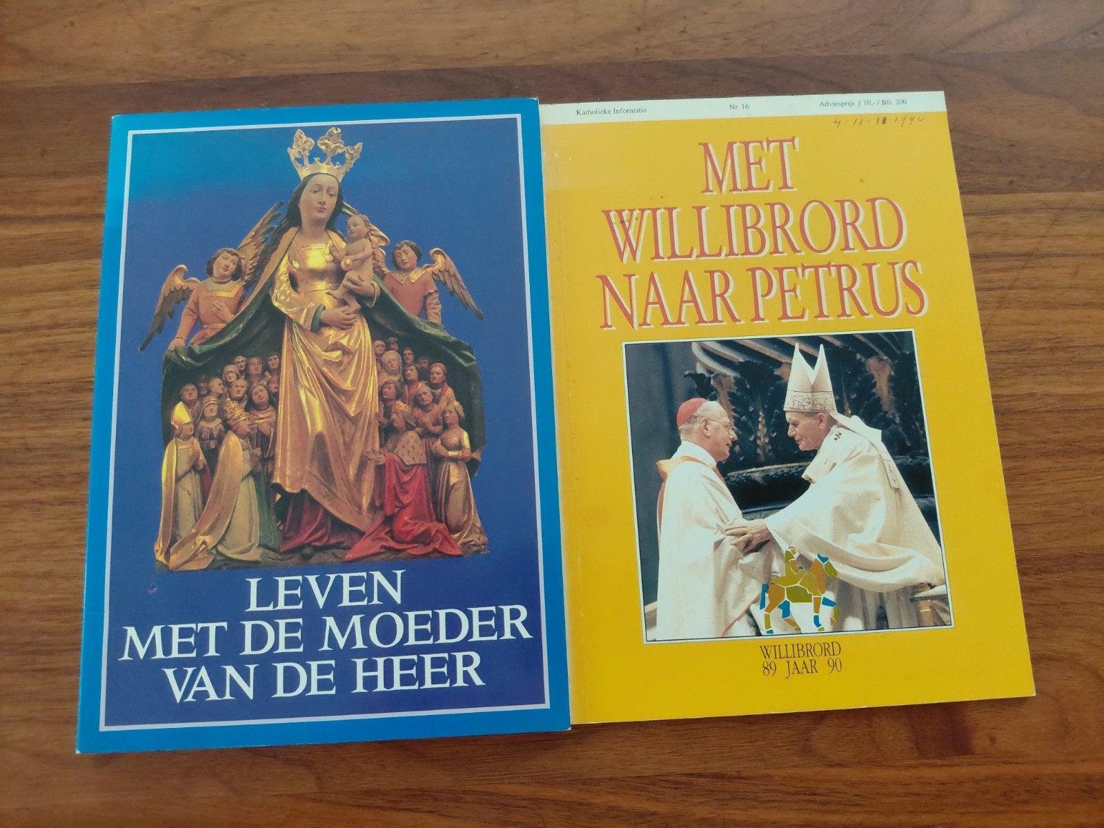 2 boeken over geloof, Ophalen of Verzenden, Gelezen
