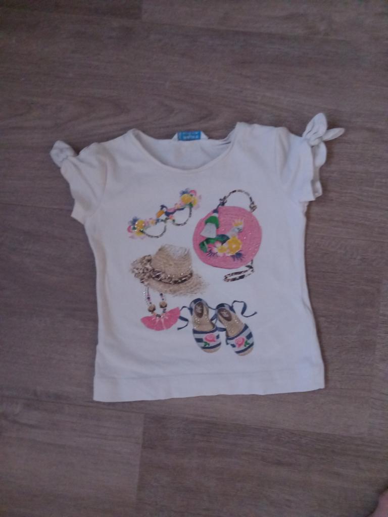 Wit t-shirt met korte mouwen mayoral. Maat 92., Mayoral, Meisje, Ophalen of Verzenden, Zo goed als nieuw
