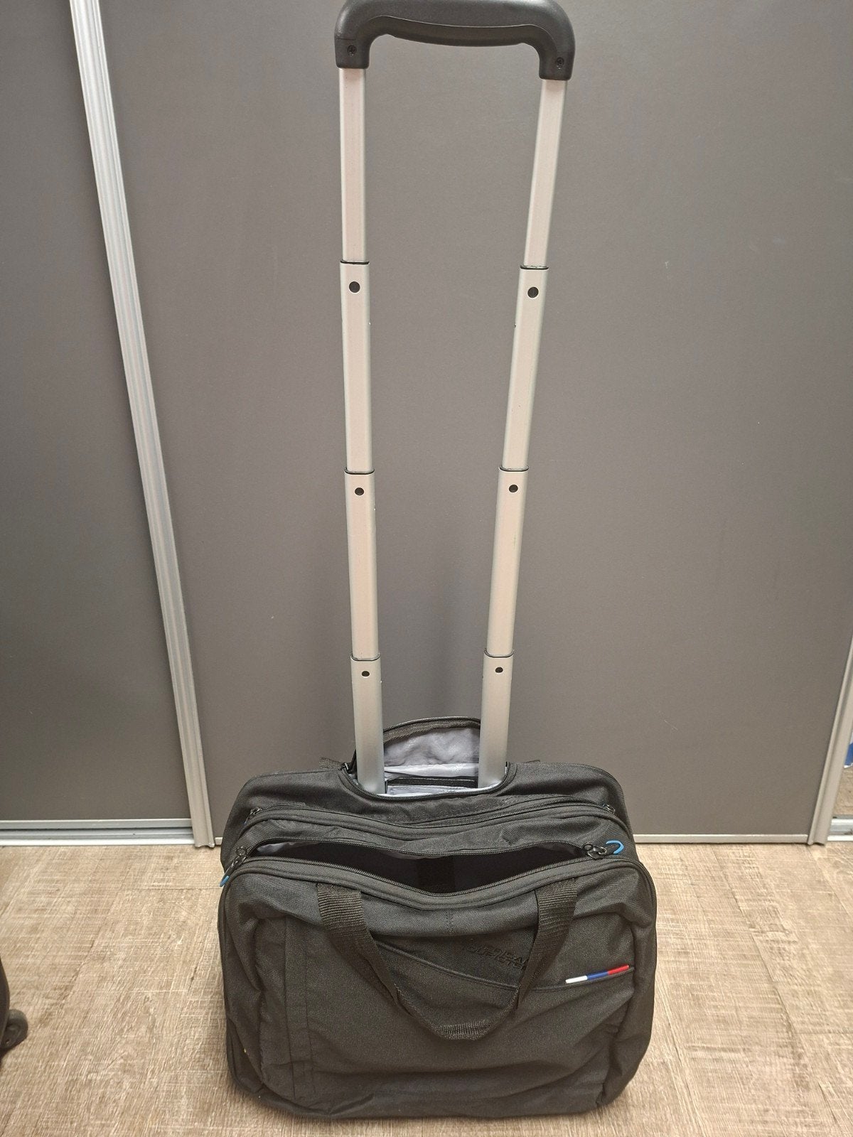 laptop tas op wielen, Computers en Software, Laptoptassen, Ophalen, Gevoerd laptopvak, Trolleytas, 17 inch of meer